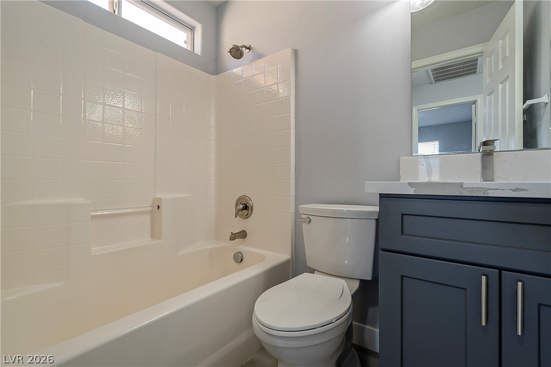 4052 Emerald Wood Street Property Photo 22