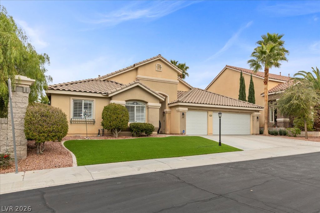 3096 Via Flaminia Court Property Photo 2