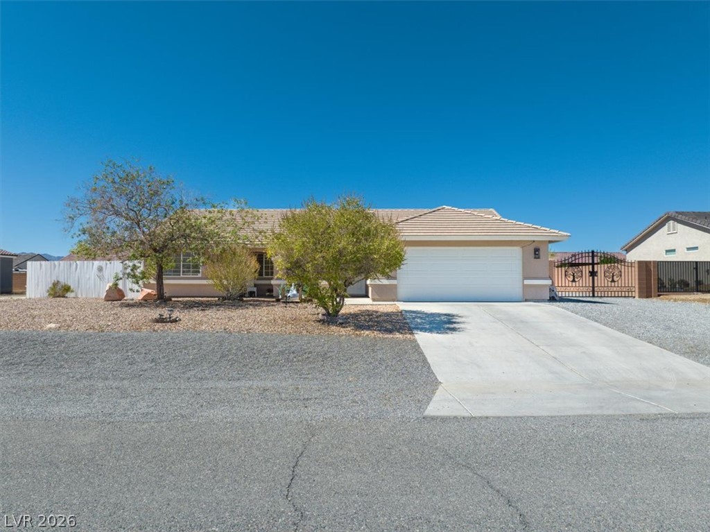 4970 Honey Locust Drive Property Photo 1