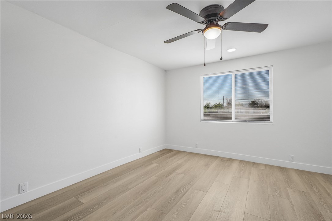 2233 Toiyabe Street Property Photo 19