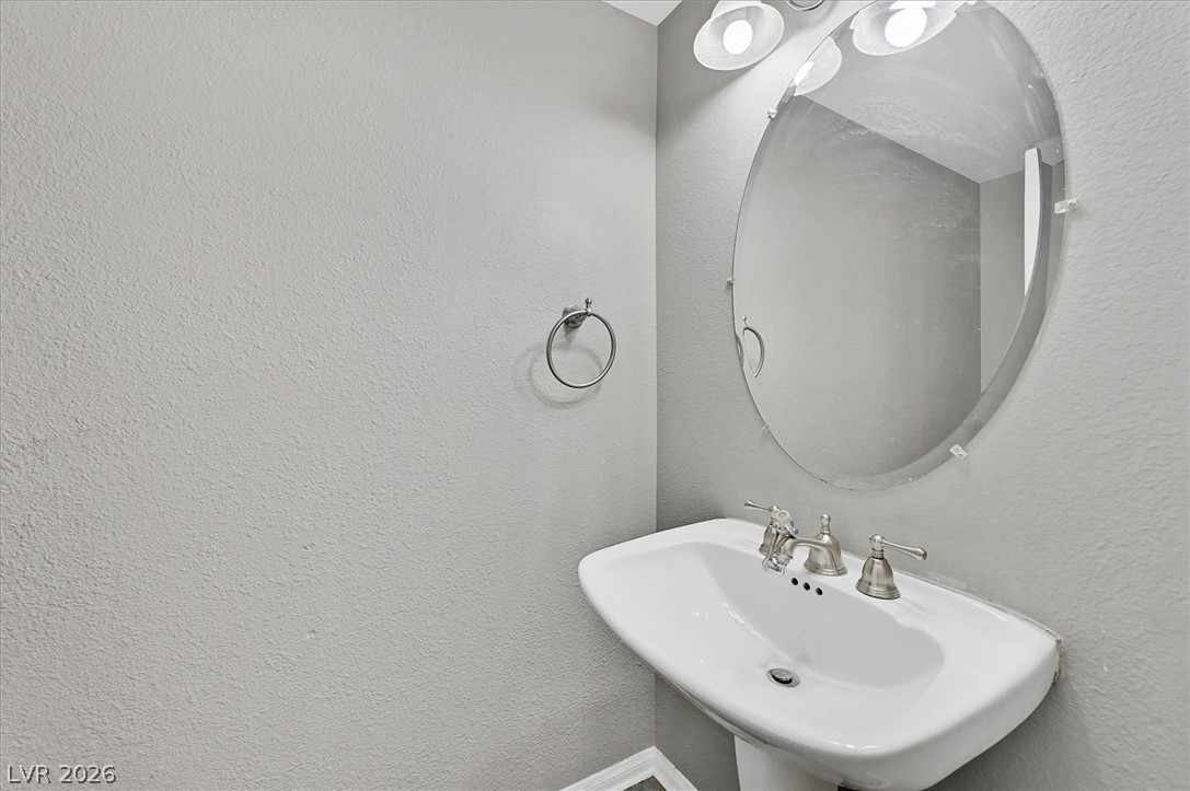 2721 South Miller Lane Property Photo 12