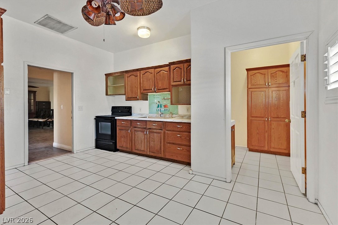 2721 South Miller Lane Property Photo 29