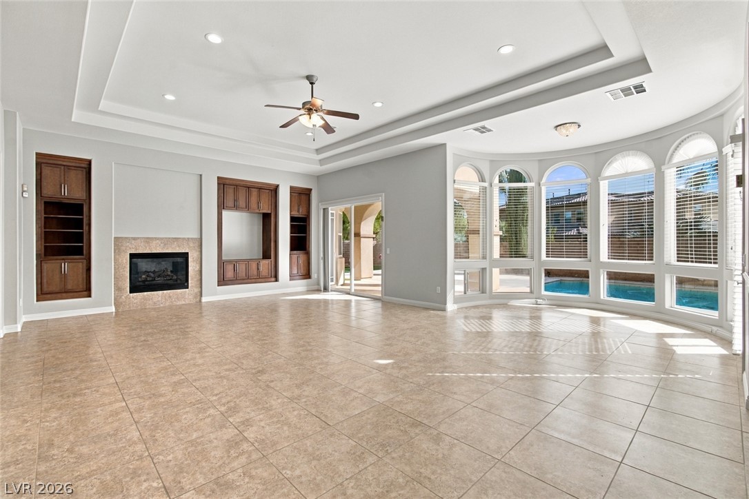 623 Chervil Valley Drive Property Photo 3