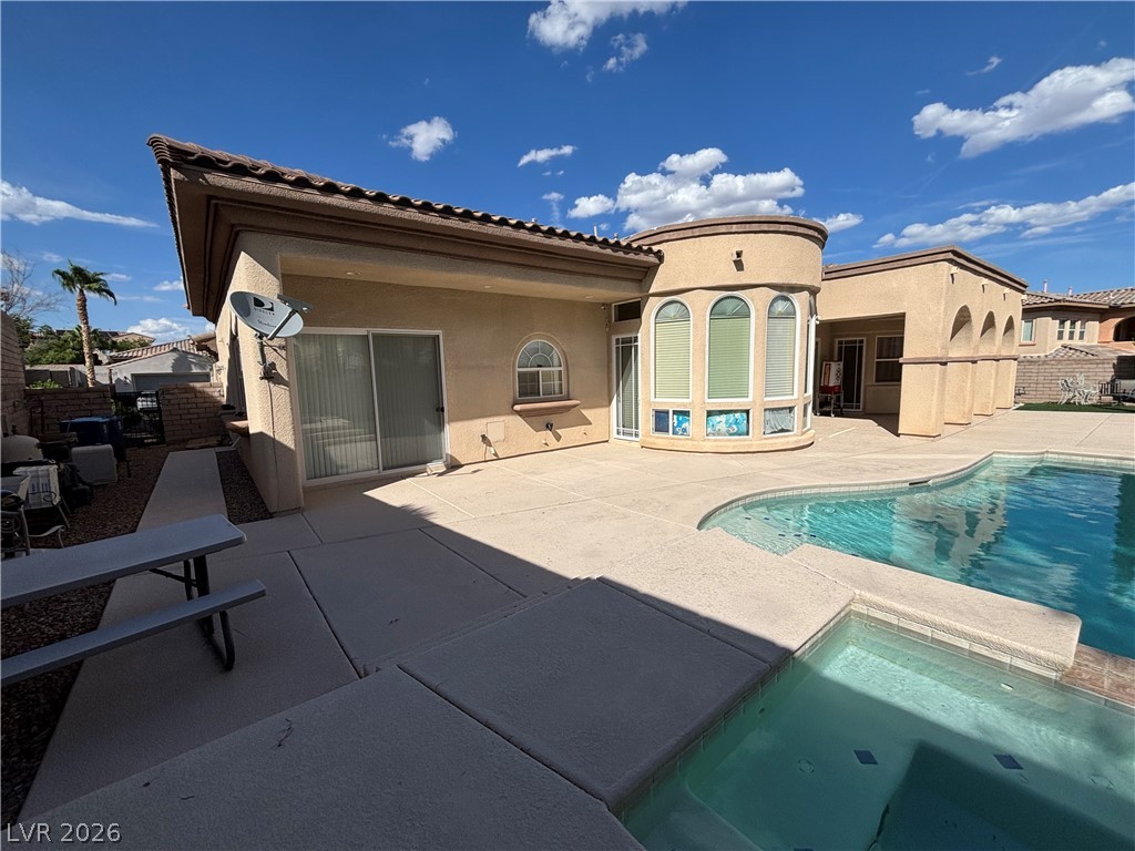 623 Chervil Valley Drive Property Photo 16