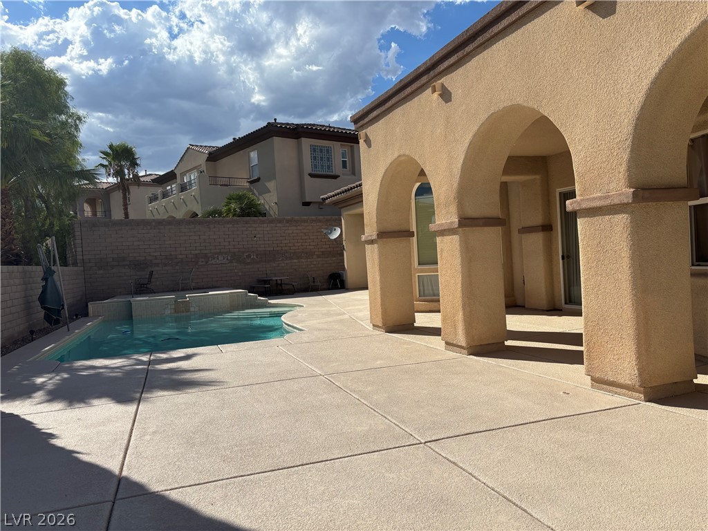 623 Chervil Valley Drive Property Photo 26