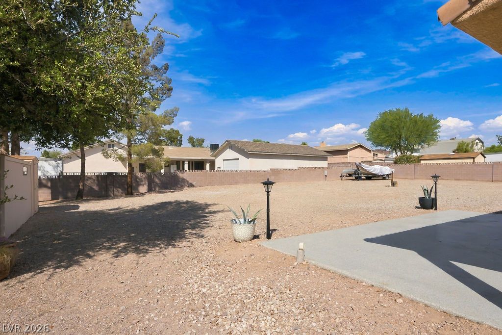 1560 Arabian Drive Property Photo 17