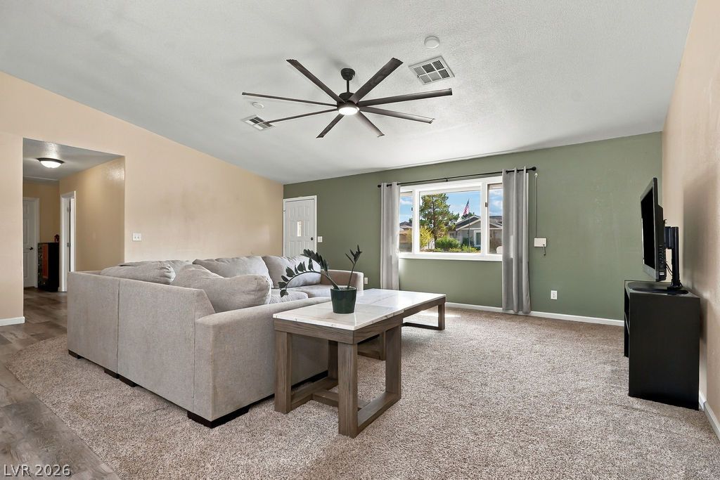 1560 Arabian Drive Property Photo 27
