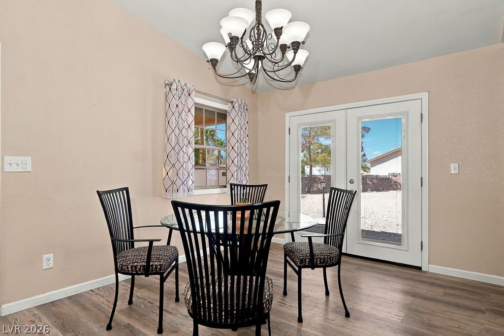 1560 Arabian Drive Property Photo 34
