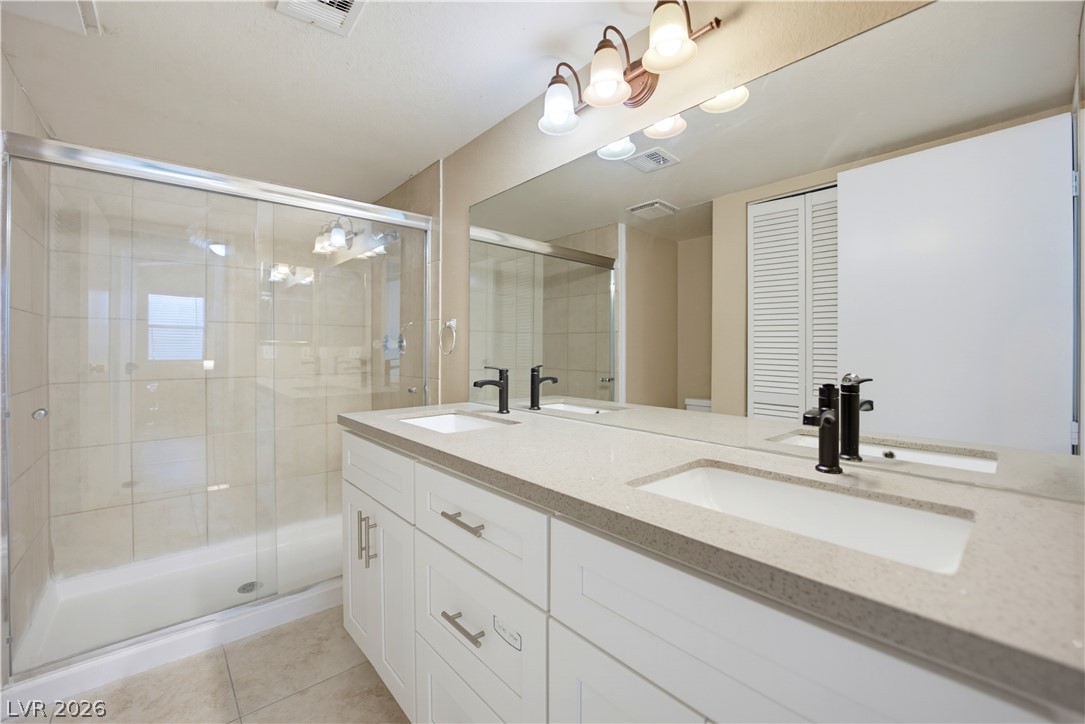 4752 Obannon Drive D Property Photo 13