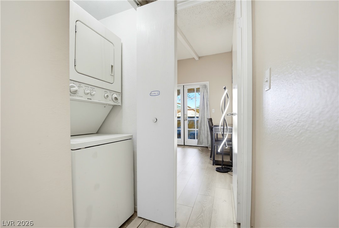 4752 Obannon Drive D Property Photo 16