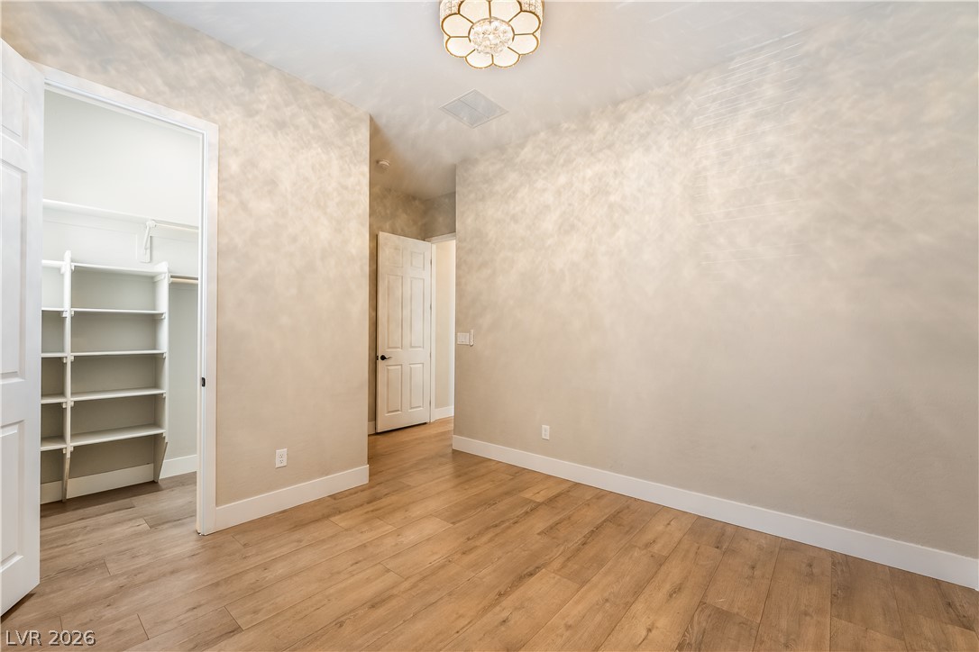2820705 Property Photo 41