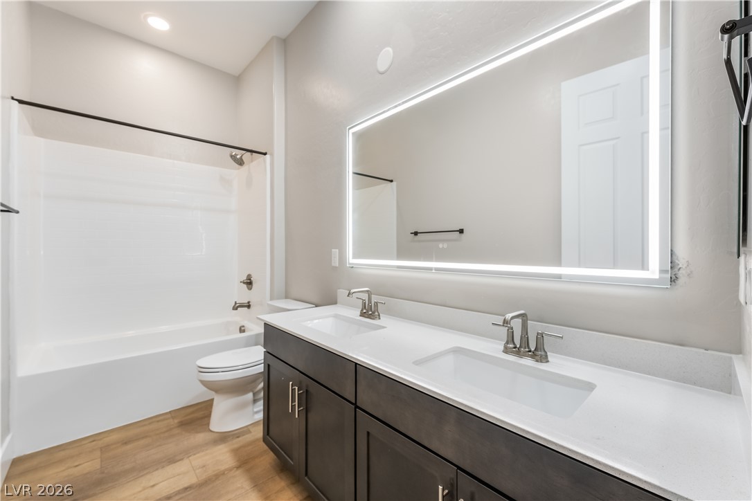 2820705 Property Photo 44