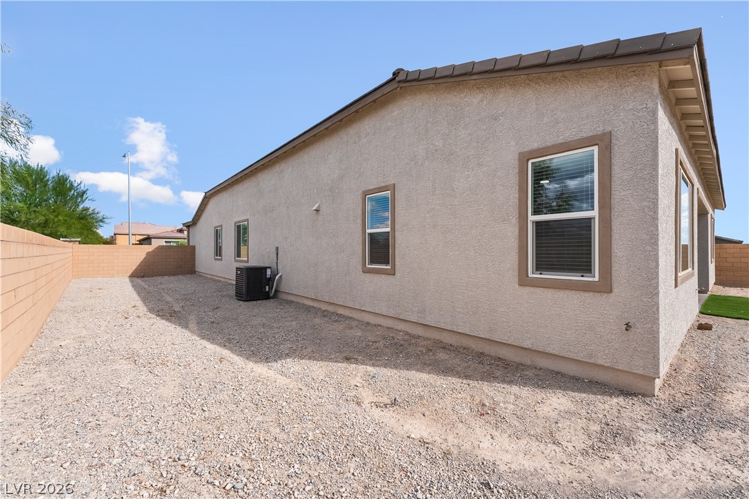 2820705 Property Photo 51