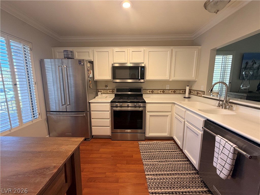 2632 Highvale Drive Property Photo 4