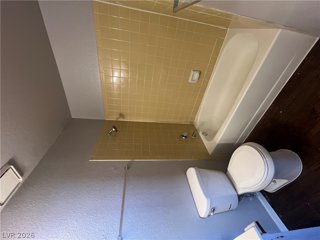 2853 Wheelwright Drive B Property Photo 15