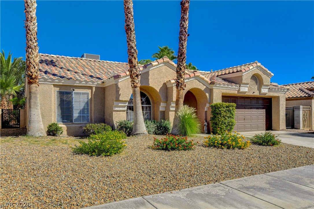 923 Chaps Circle Property Photo 4