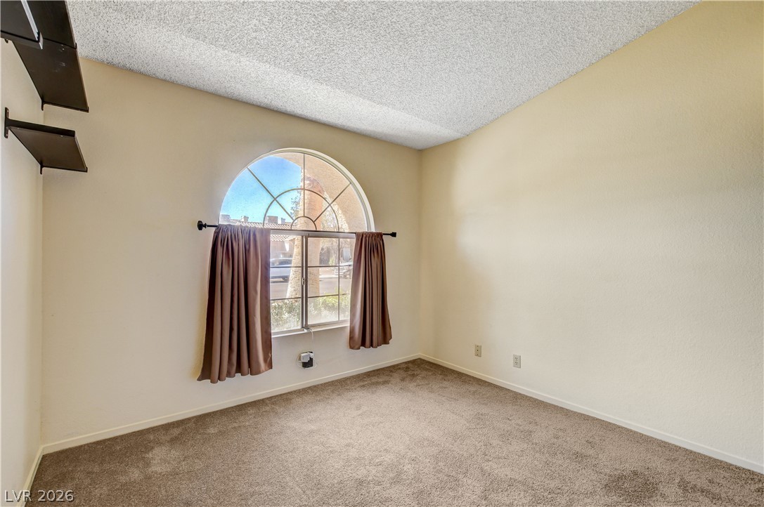 923 Chaps Circle Property Photo 11