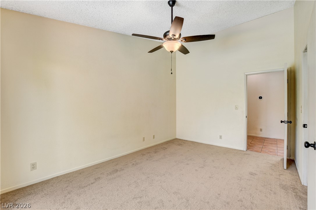 923 Chaps Circle Property Photo 17