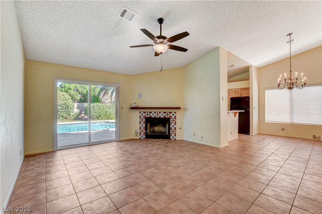 923 Chaps Circle Property Photo 30