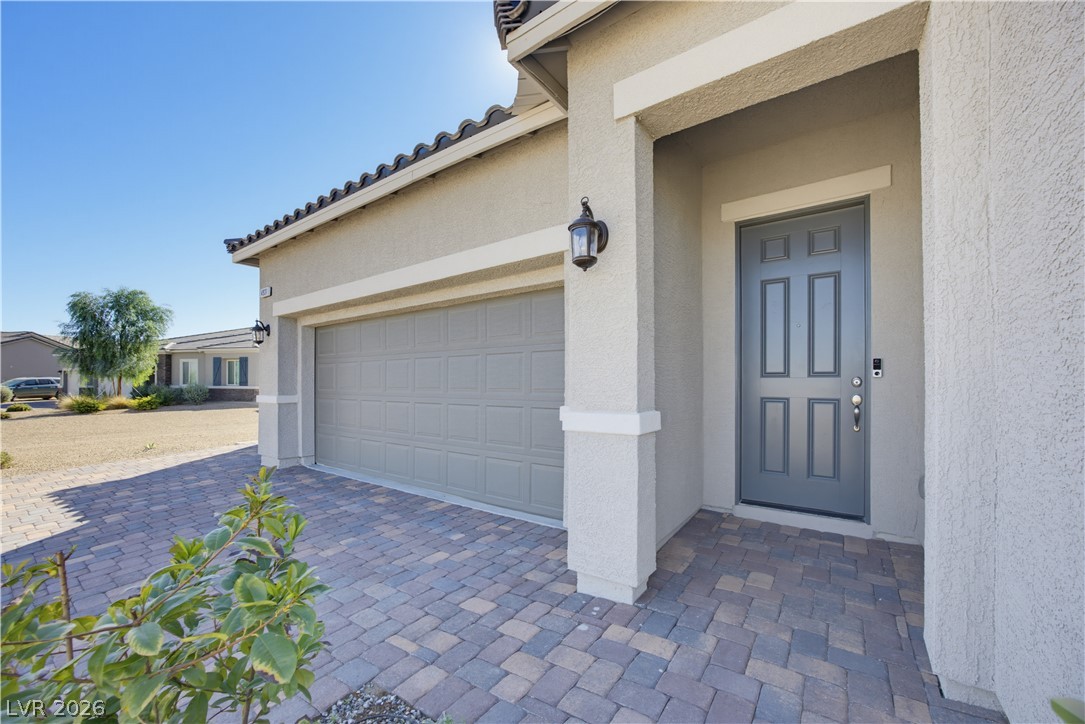 4931 Sandalwood Drive Property Photo 4