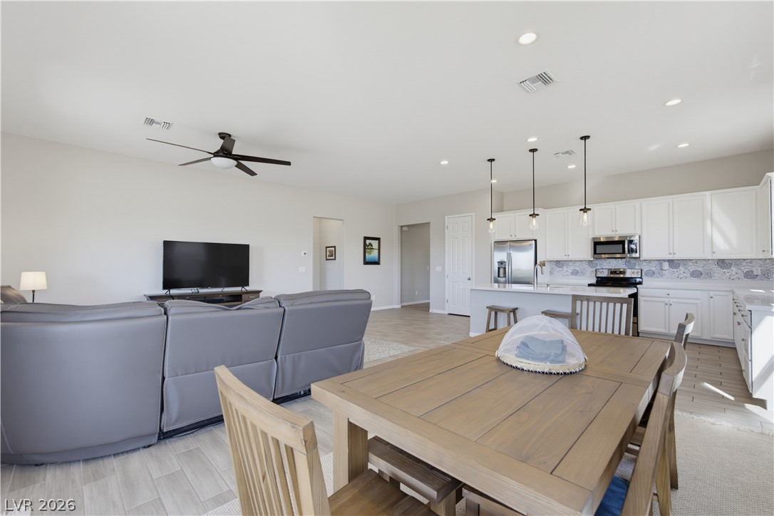 4931 Sandalwood Drive Property Photo 17