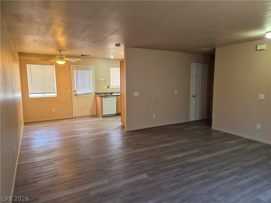 1080 South Hall Avenue 3 Property Photo 5
