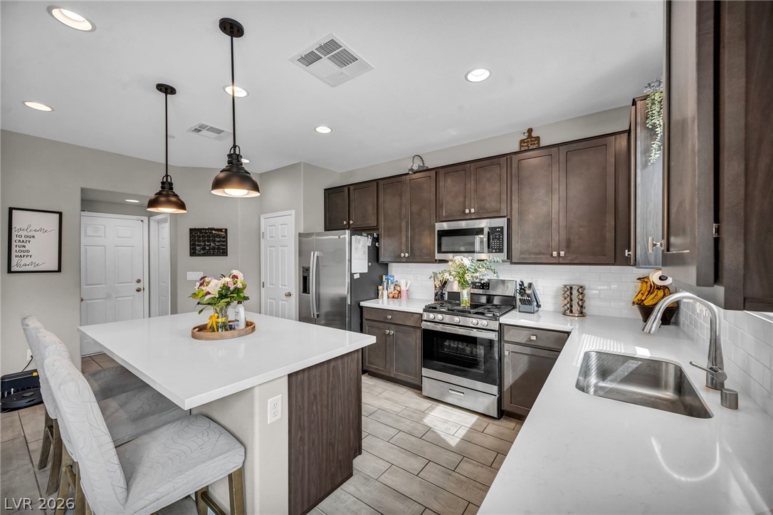 5072 Serene Skies Street Property Photo 4