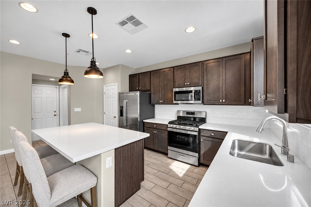 5072 Serene Skies Street Property Photo 4