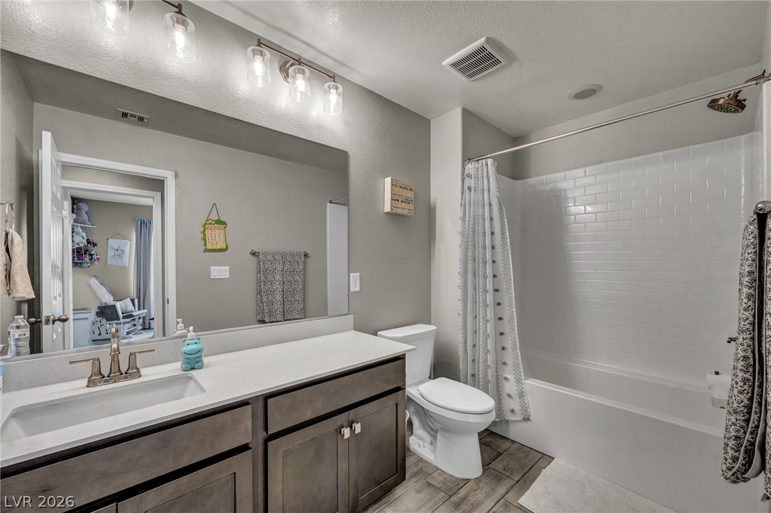 5072 Serene Skies Street Property Photo 14