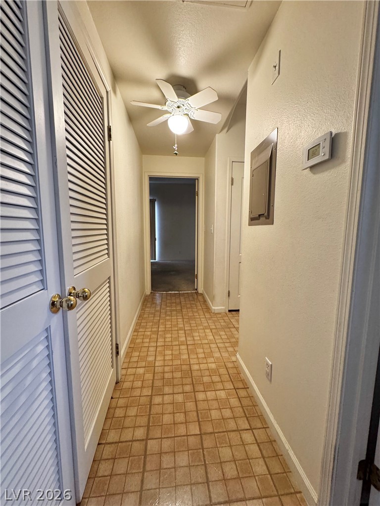 1900 North Torrey Pines Drive 101 Property Photo 17