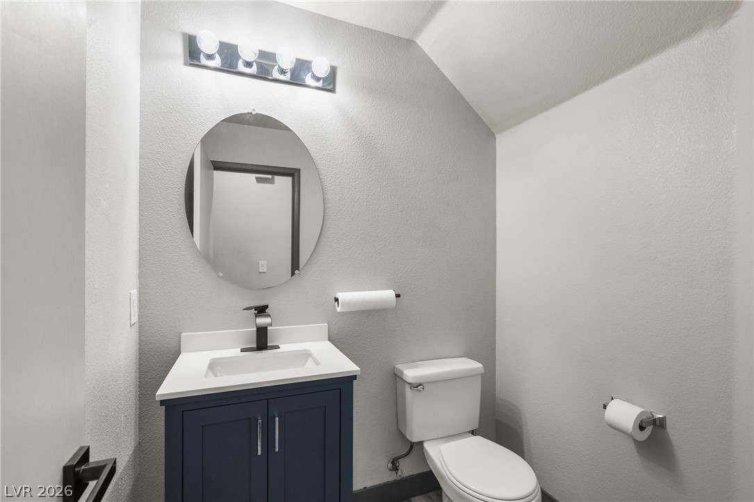 7066 Shimmering Avenue Property Photo 37