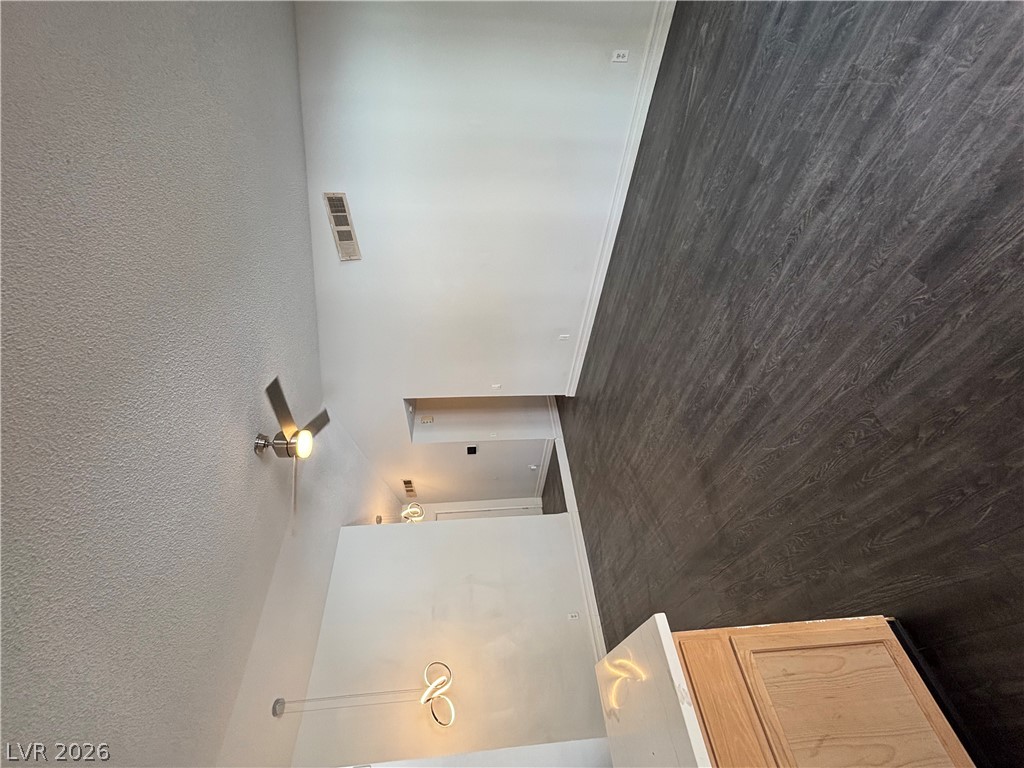 1664 Caliente Court Property Photo 13