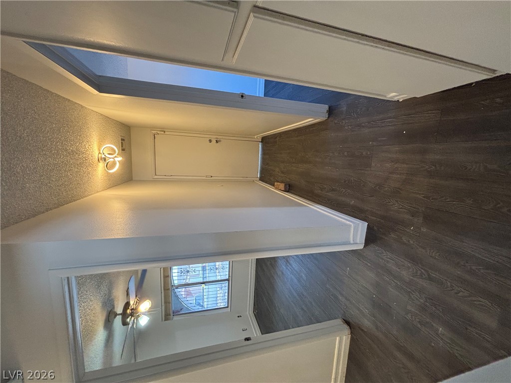 1664 Caliente Court Property Photo 15