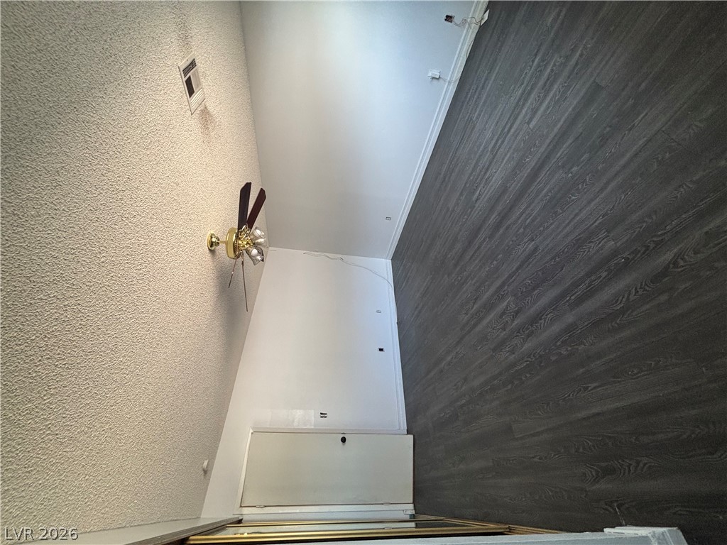 1664 Caliente Court Property Photo 28