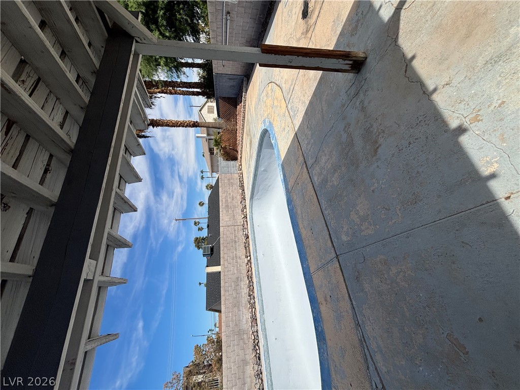 1664 Caliente Court Property Photo 60
