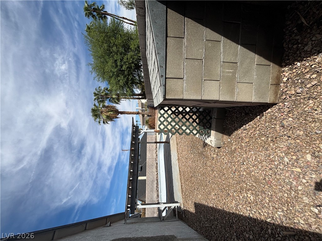 1664 Caliente Court Property Photo 60