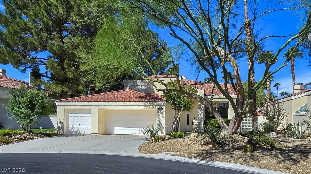 5205 Coral Glow Court Property Photo 1