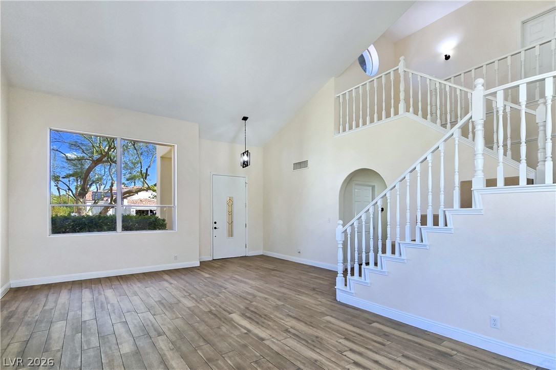 5205 Coral Glow Court Property Photo 6