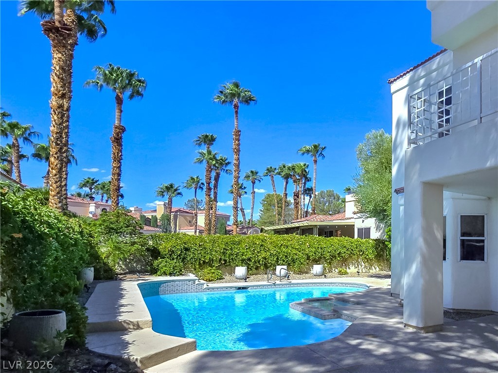 5205 Coral Glow Court Property Photo 26
