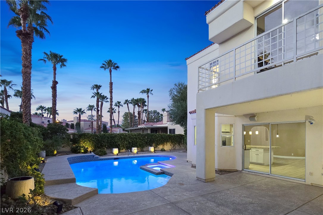 5205 Coral Glow Court Property Photo 28