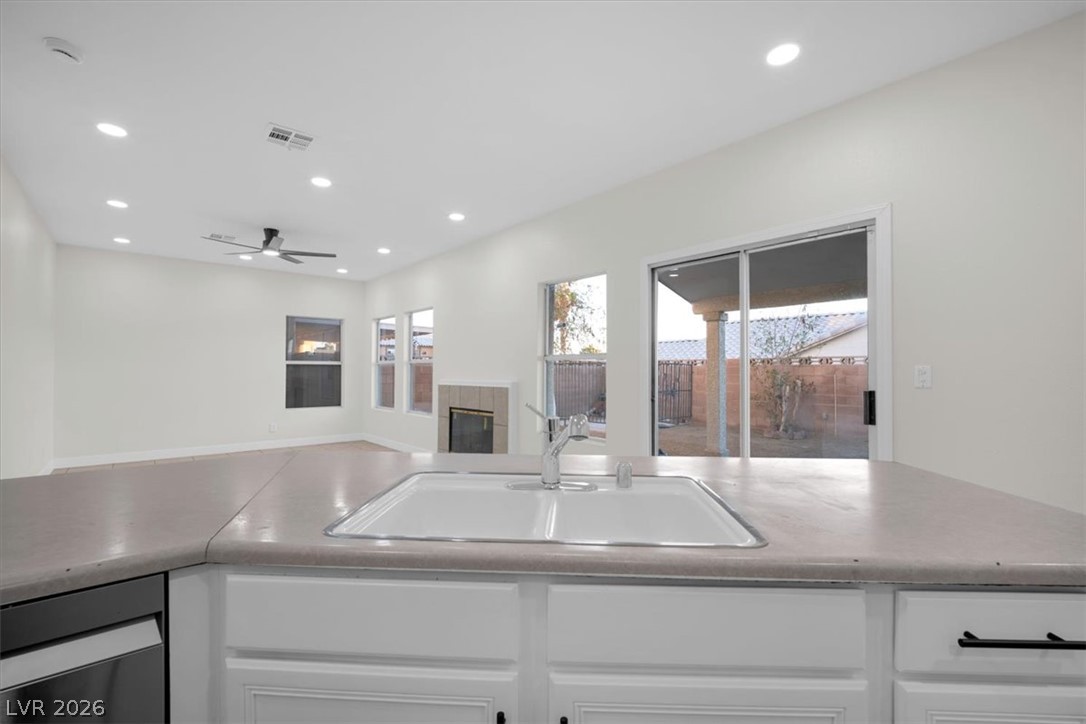 2383 Monterey Pine Drive Property Photo 1