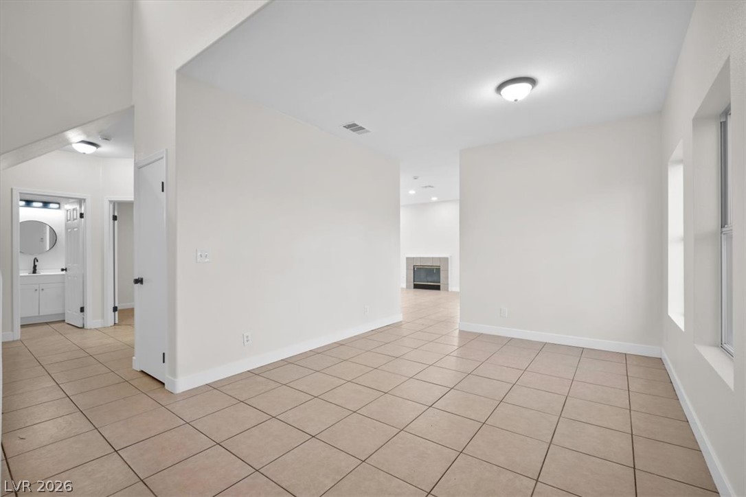 2383 Monterey Pine Drive Property Photo 13