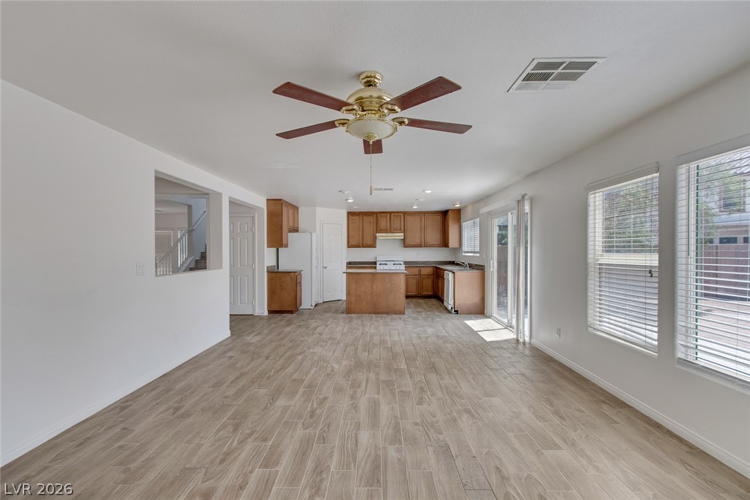 3229 Visionary Bay Avenue Property Photo 9