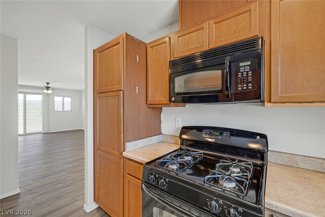 5244 Tipper Avenue Property Photo 15