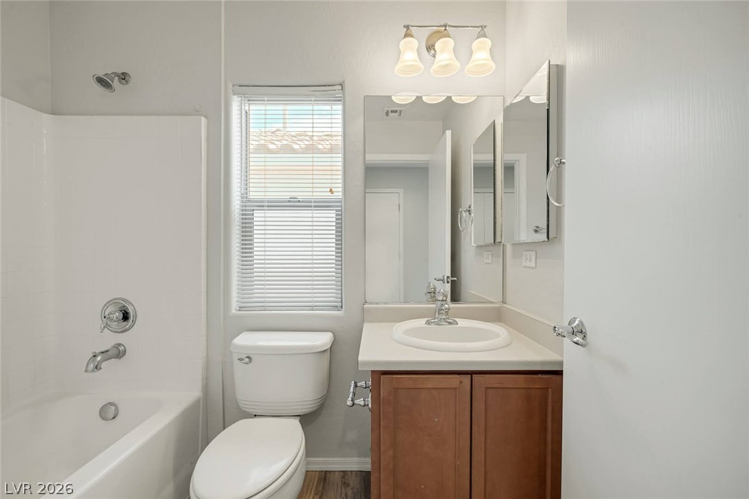 5244 Tipper Avenue Property Photo 32