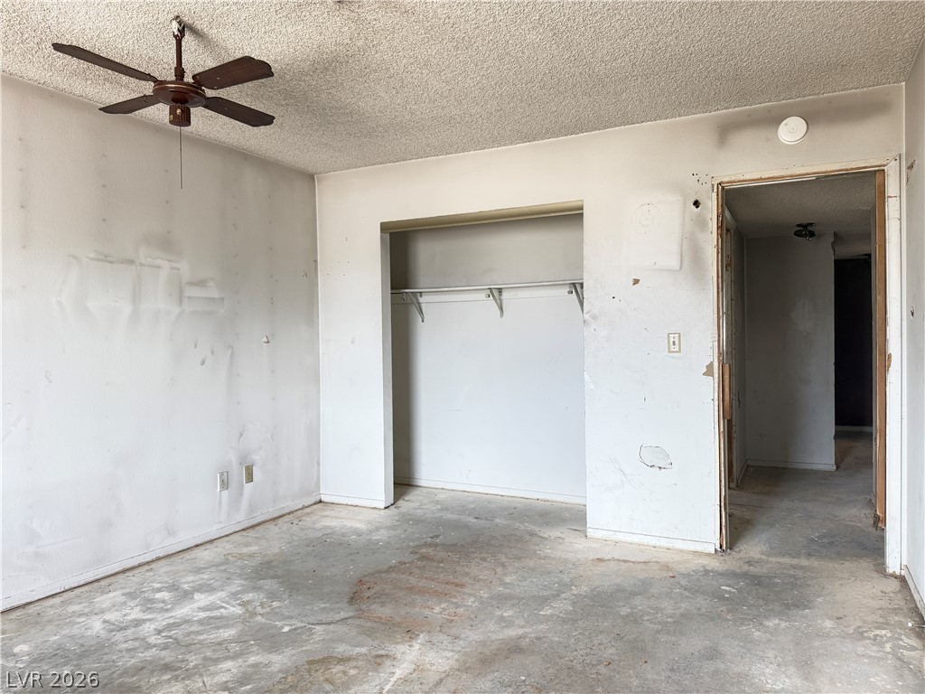 4233 Kensington Way Property Photo 14
