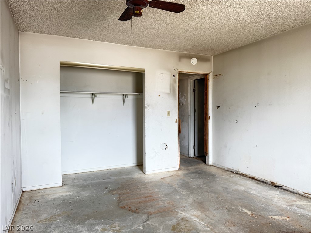 4233 Kensington Way Property Photo 15