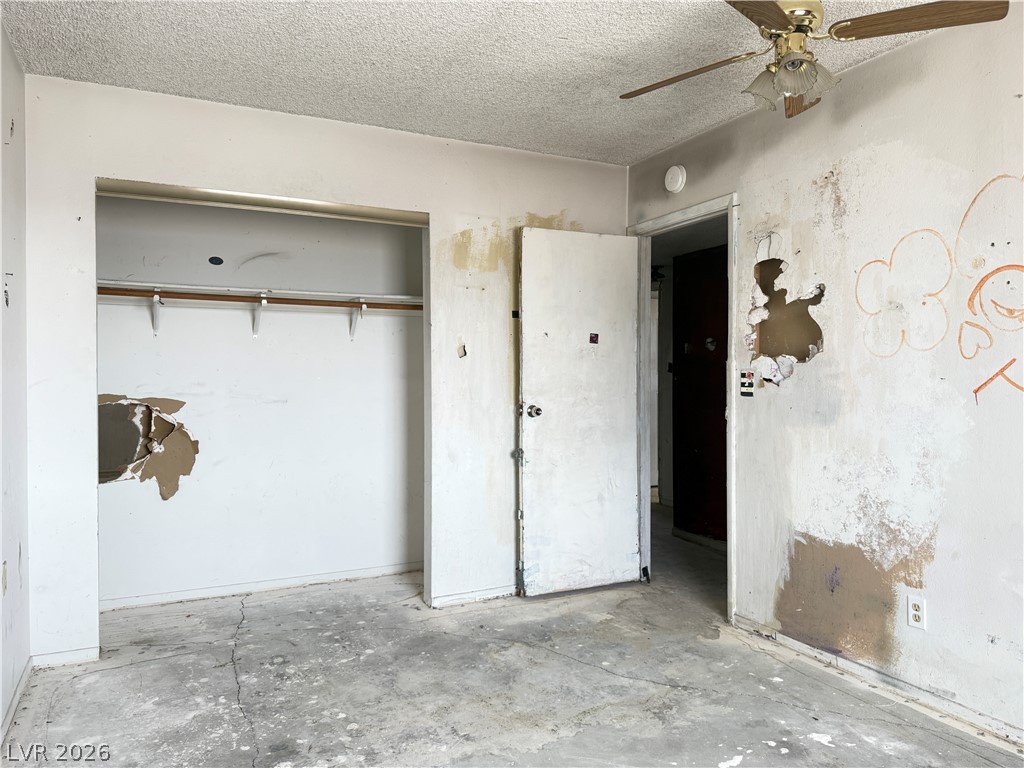 4233 Kensington Way Property Photo 32