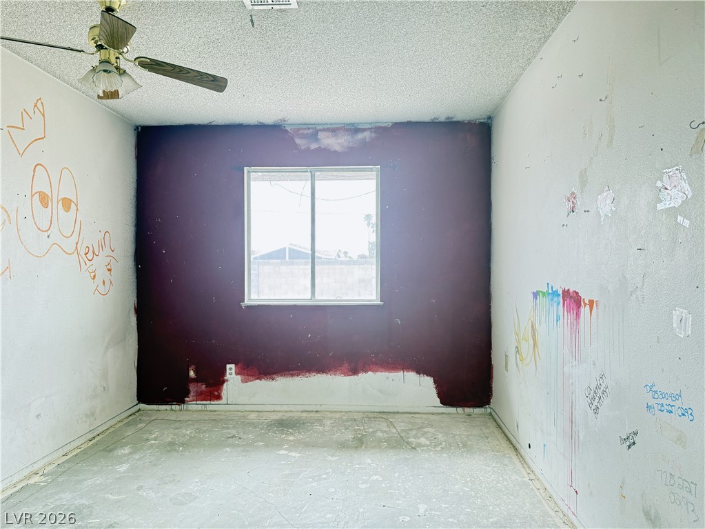 4233 Kensington Way Property Photo 33