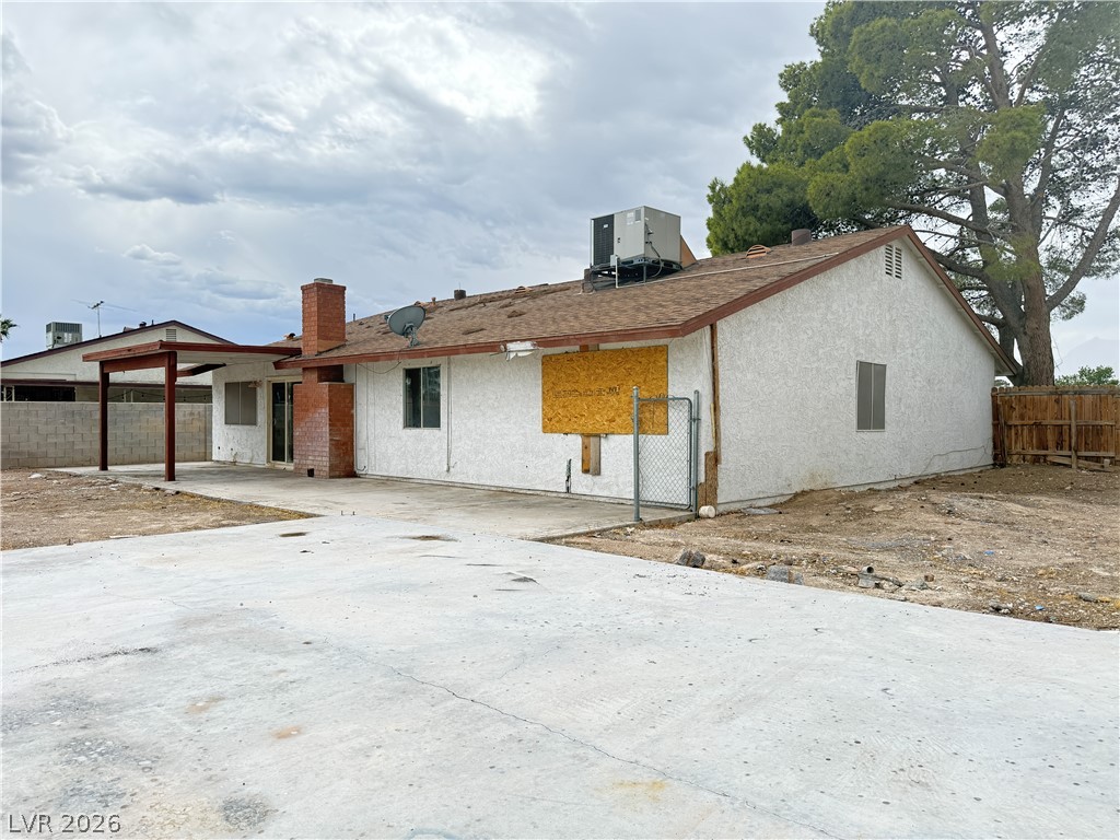 4233 Kensington Way Property Photo 35
